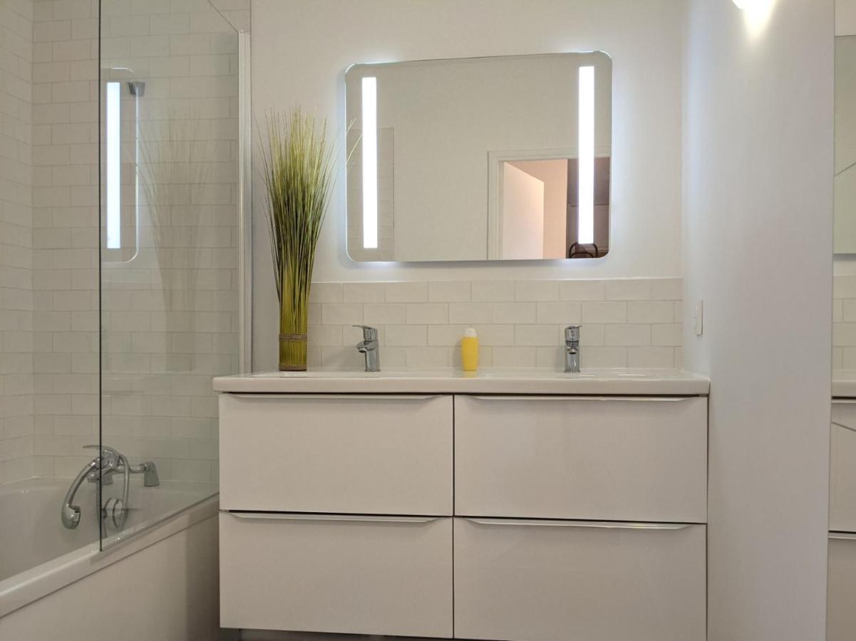 Cosy Iris 3Ch - Stationnement Gratuit - Lumineux Apartment Pau Exterior photo