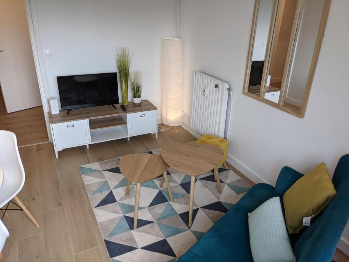Cosy Iris 3Ch - Stationnement Gratuit - Lumineux Apartment Pau Exterior photo